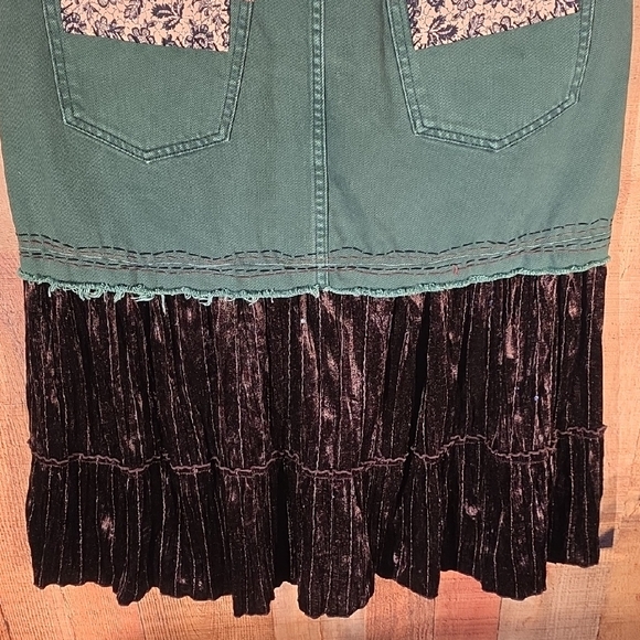 Upcycled We The Free Green Patchwork Skirt with Velvet Hem Size 10/12 - Picture 11 of 16